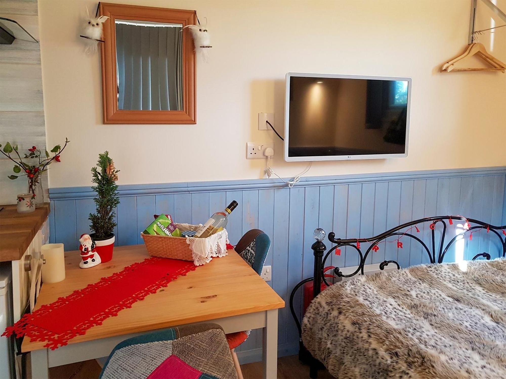 The Shepherds Hut Herstmonceux Extérieur photo