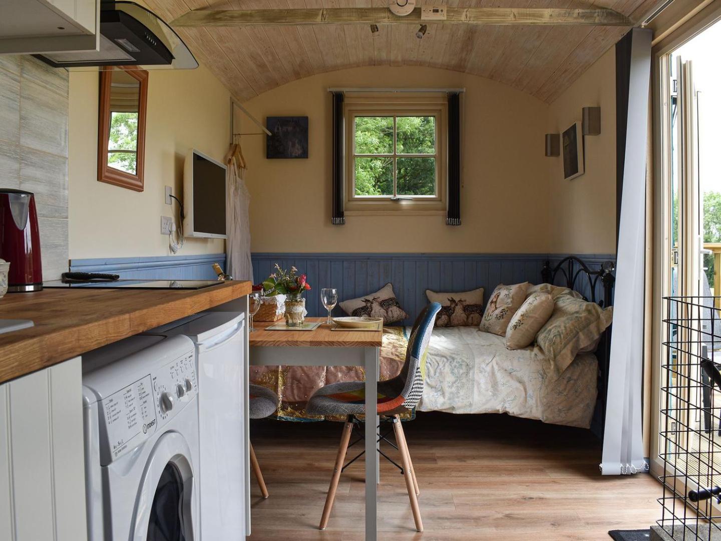 The Shepherds Hut Herstmonceux Extérieur photo